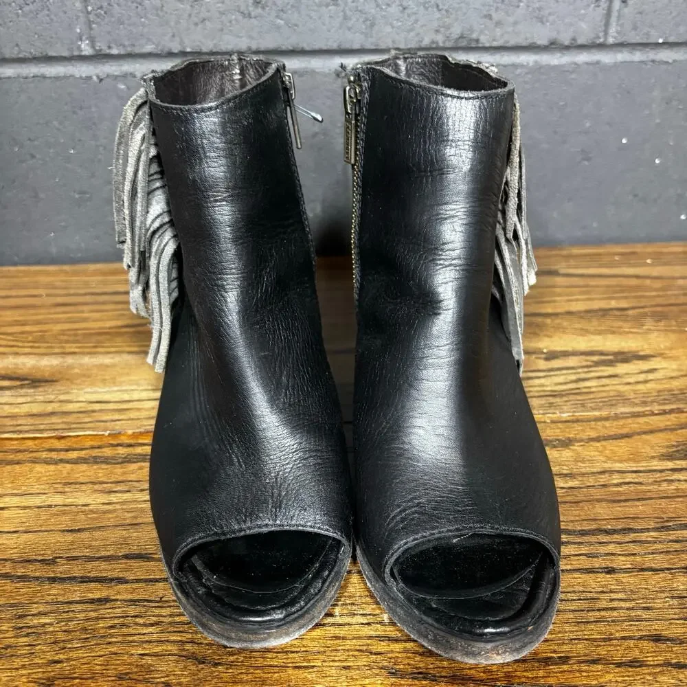 Liberty Black Women’s 8 Black Leather Fringe Concho Peep Toe Ankle Boots Western